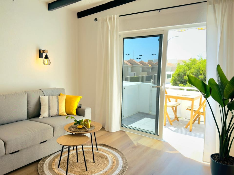 Balcony/Terrace, Living room, Seating area