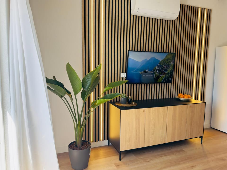 TV and multimedia, Living room