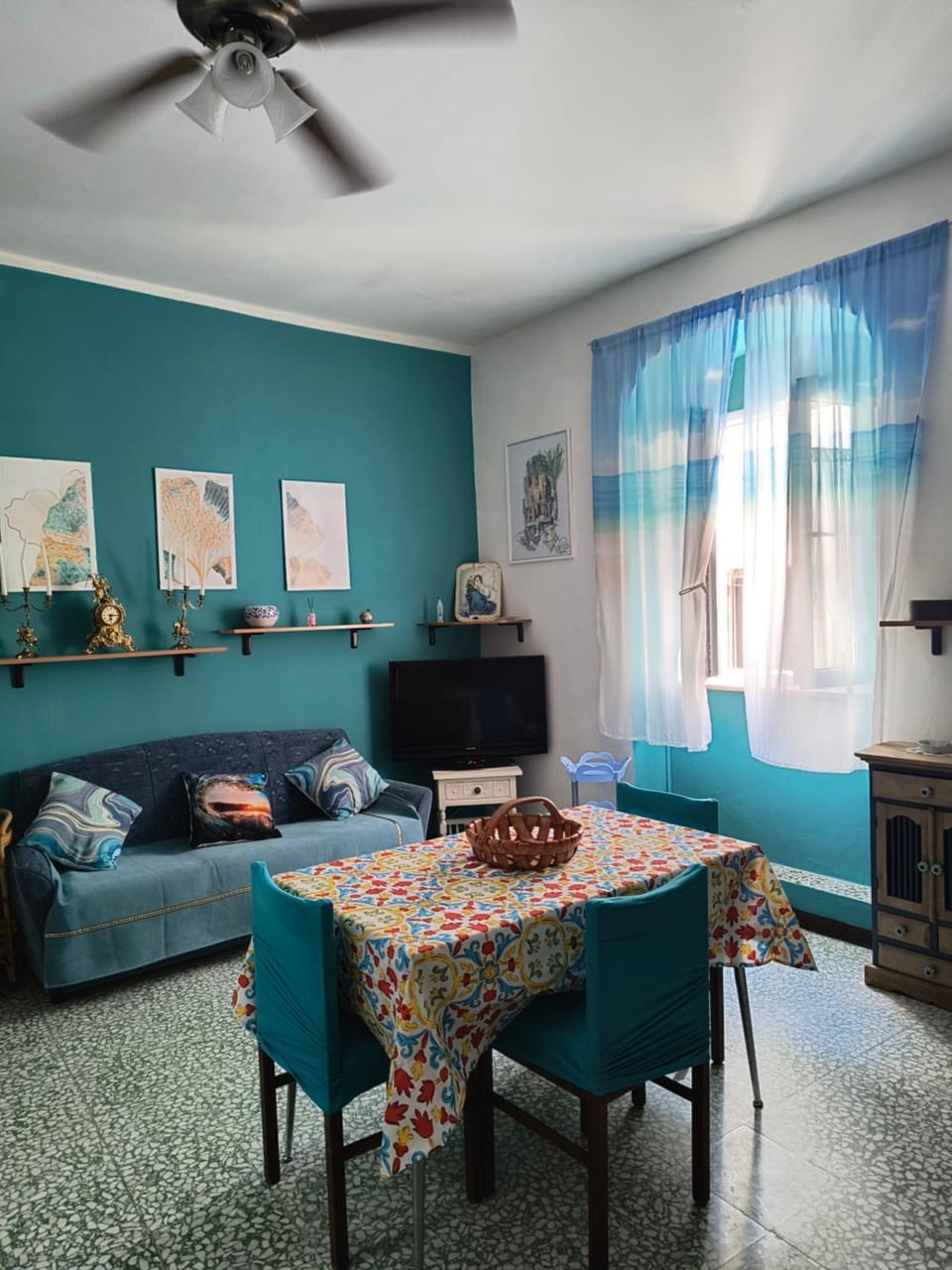 monolocale in vicolo storico "Gin-tonic-sky" House in Rodi Garganico