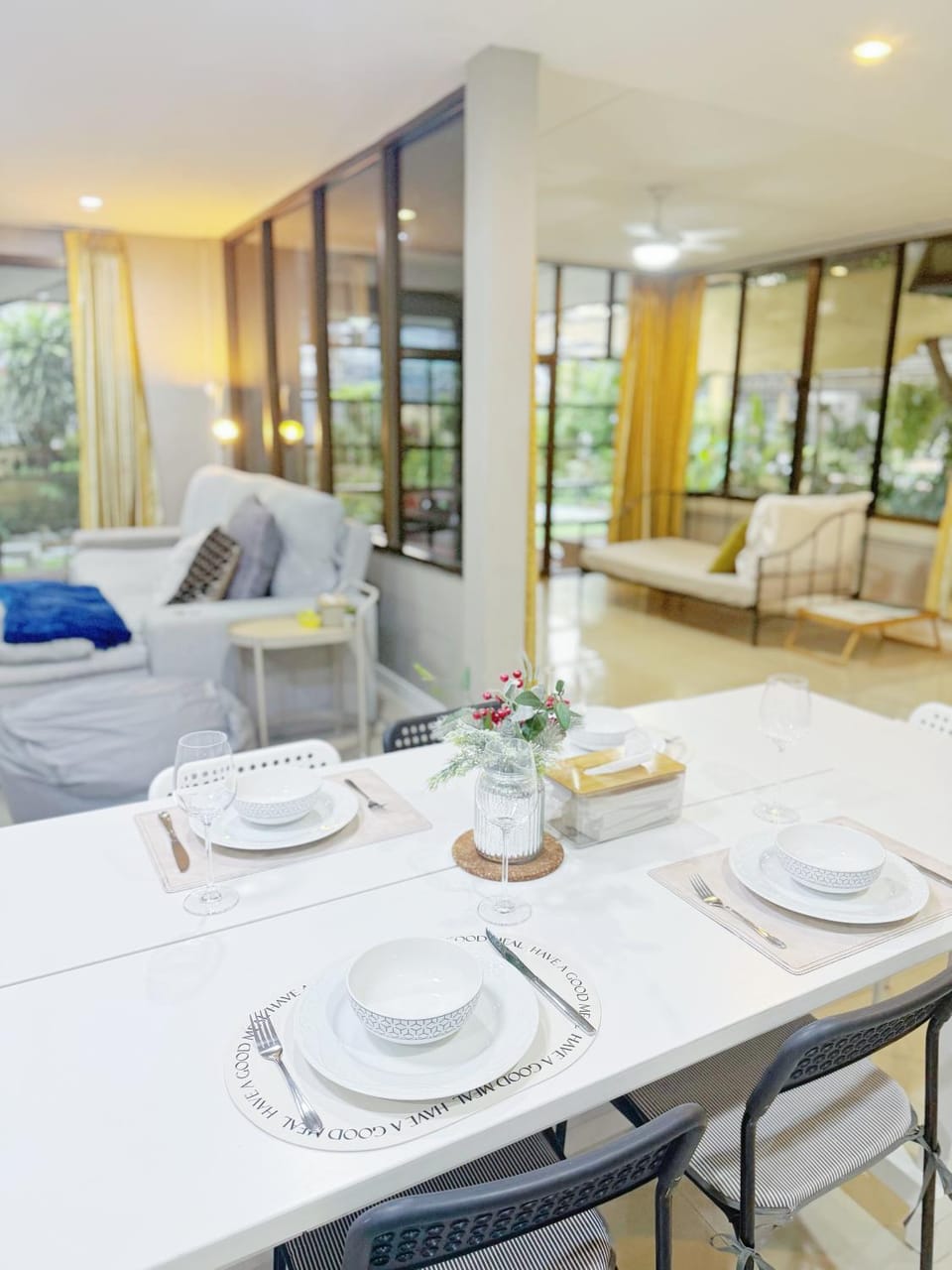 Living room, Photo of the whole room, Seating area, Dining area, air conditioner