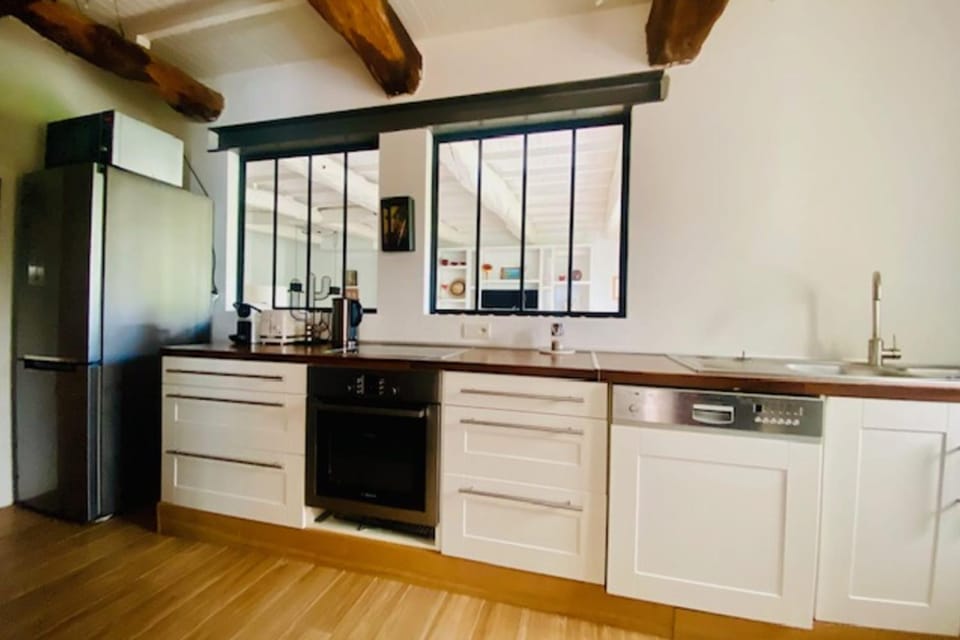 Charming house near Ile de Ré with terrace House in Nouvelle-Aquitaine