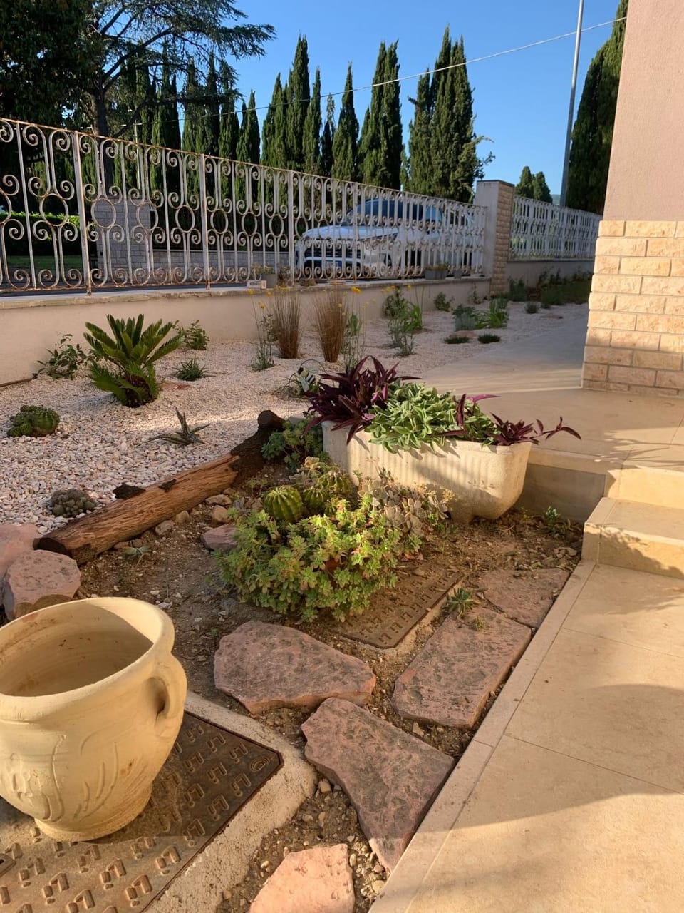 Garden, Garden view