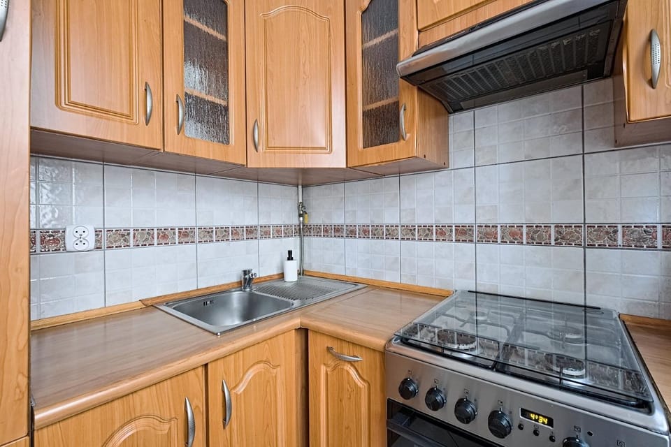 Kitchen or kitchenette, stove