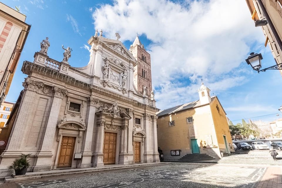 Neighbourhood, View (from property/room), Landmark view