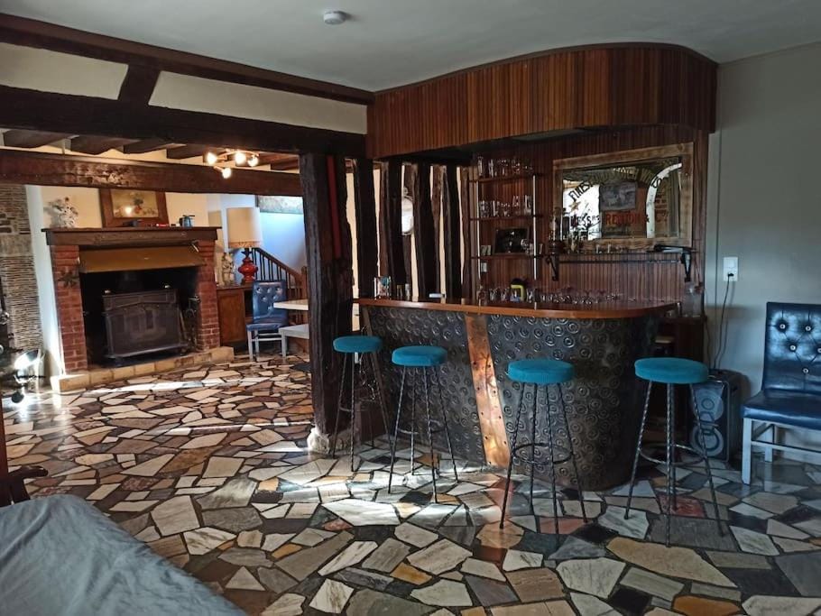 Lounge or bar