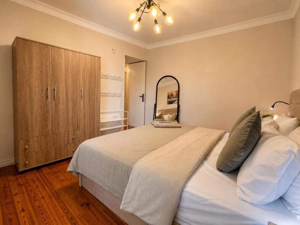 10 Min to Cairo Airport - Cozy Apartment 2 BR - 3 Beds - WIFI Apartment in Cairo Governorate