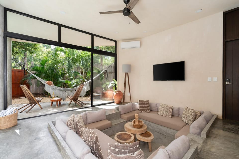 Patio, TV and multimedia, Living room, Seating area