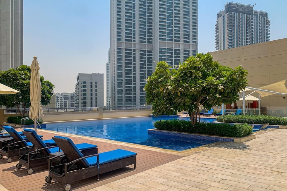 LUXE | Luxury 2BR | Creek View | Modern & Cozy Apartment in Dubai