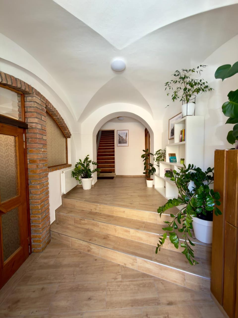 Facade/entrance
