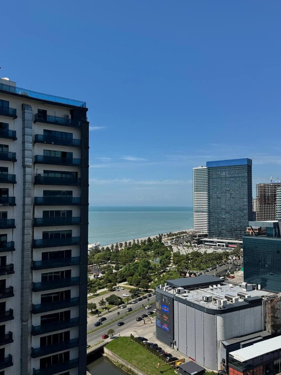 Property building, Bird's eye view, City view, Sea view