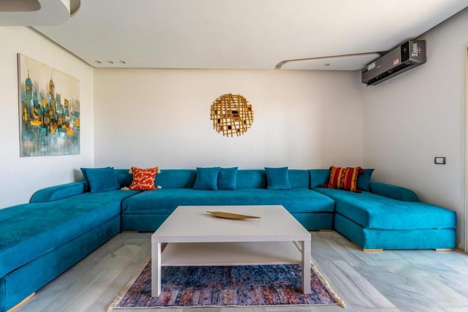 Modern Apartment Pool & Parking Marrakech Apartment in Marrakesh
