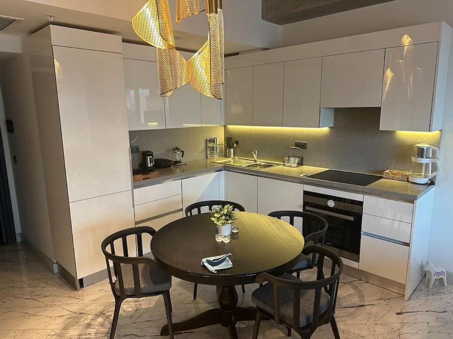 Cozy luxury apt in Sinpas queen Apartment in Istanbul