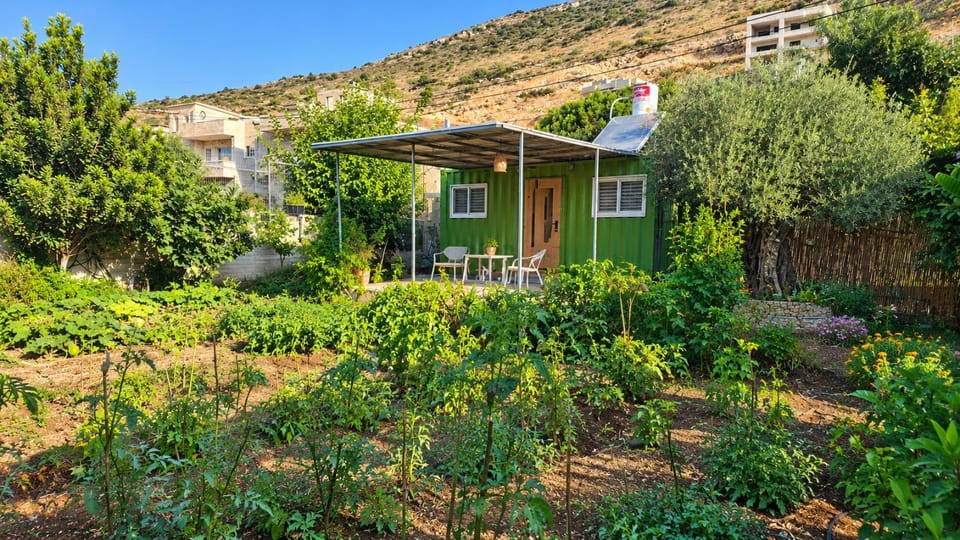 Property building, Natural landscape, Garden view, Mountain view