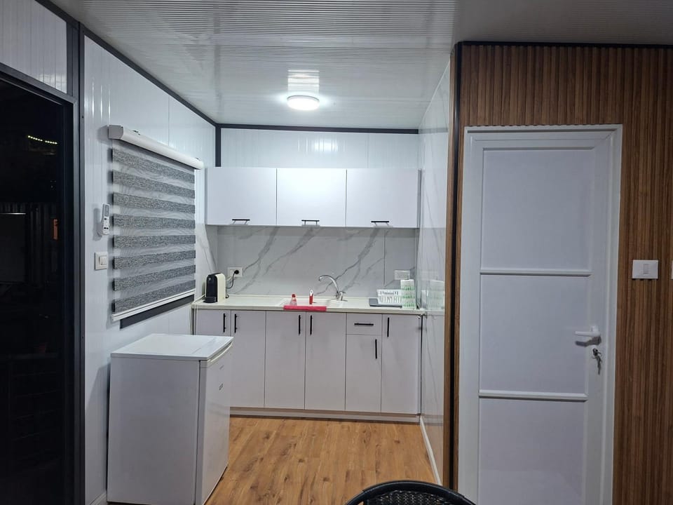Kitchen or kitchenette, wardrobe