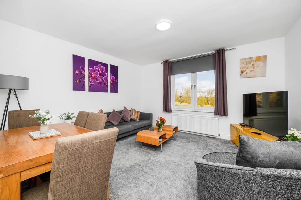 Pure City Central Skyline - St Leonards by TBA Apartment in Dunfermline