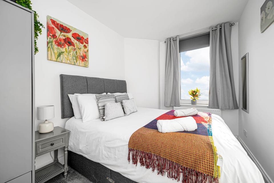 Pure City Central Skyline - St Leonards by TBA Apartment in Dunfermline