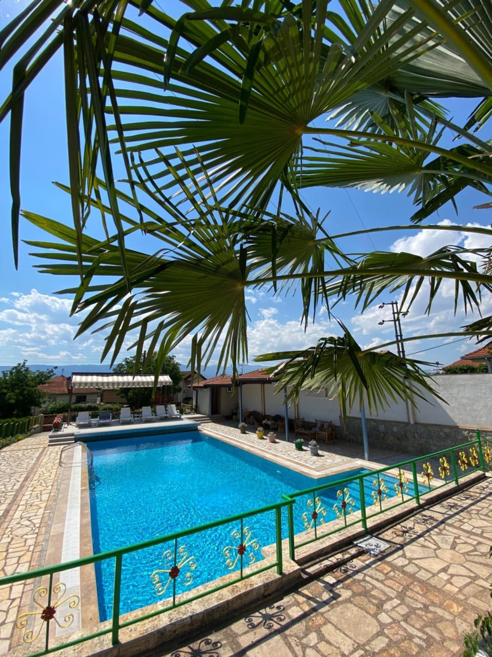 Pool view, Swimming pool, sunbed