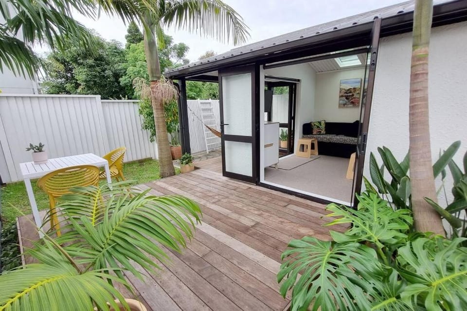 Azores Harbourside Studio - private self contained unit Apartment in Tauranga