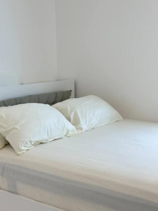 EMPORIUM,DELOFT KUCHING 2R,3Beds,1Bath,4Pax Apartment in Kuching