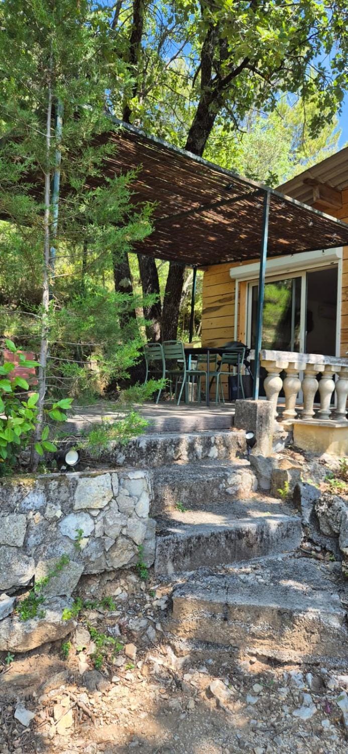 Maisonnette au cœur de la nature House in French Riviera