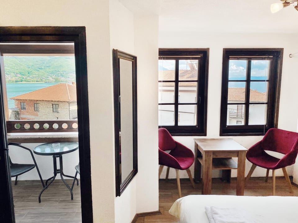 Villa Sapkar Lake View Bed and Breakfast in Ohrid