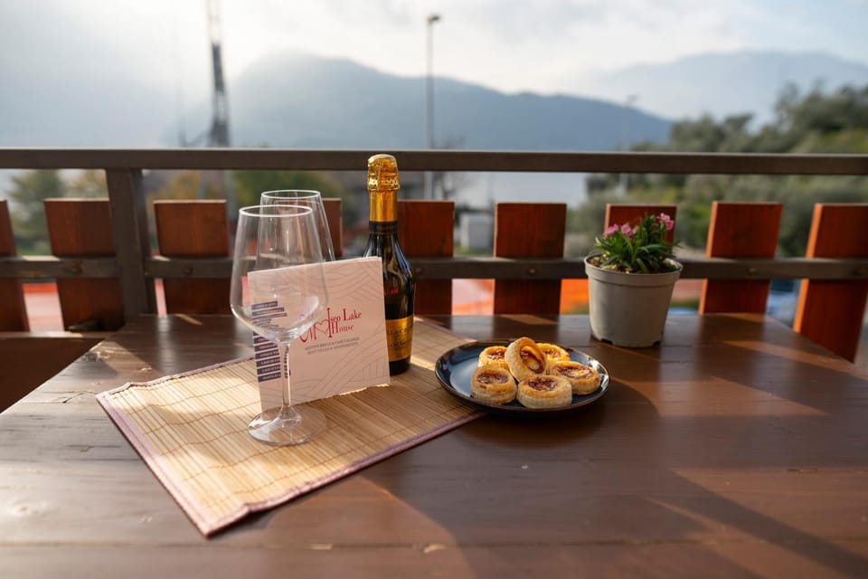 Natural landscape, Dining area