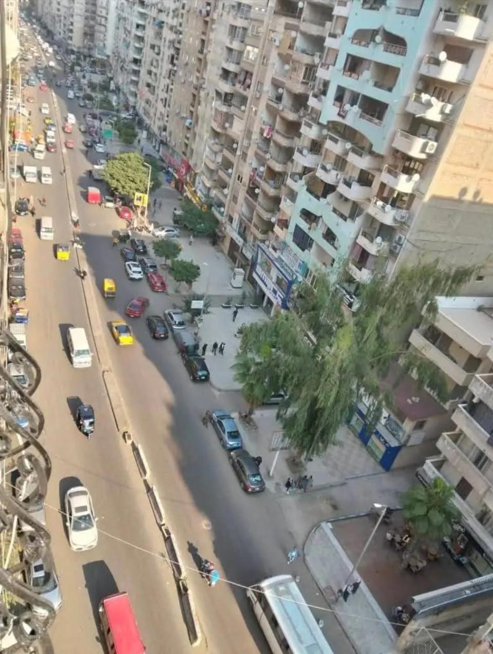 Property building, Day, Neighbourhood, Bird's eye view, Location