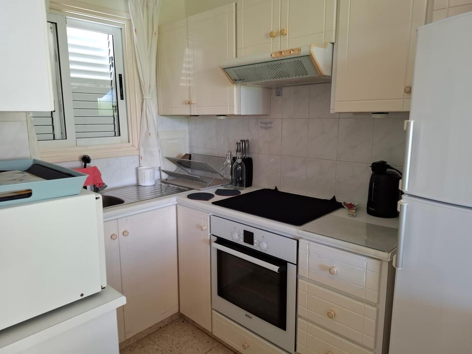 Soleil Residence - Charming 2BR Holiday House with Garden at Protaras - Konnos Area House in Protaras