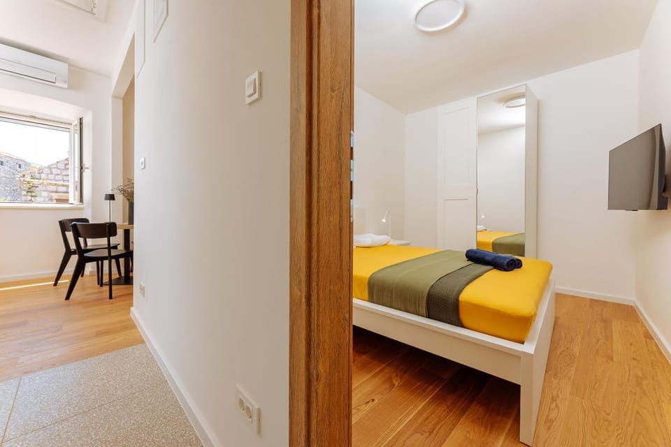 Dining area, Bedroom