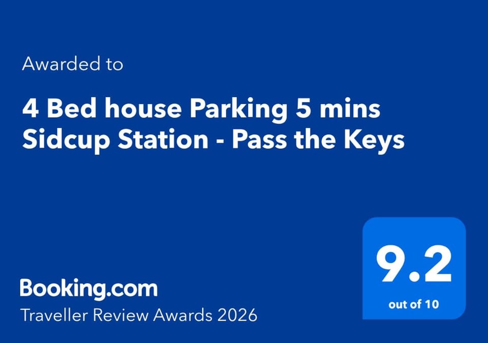 4 Bed house Parking 5 mins Sidcup Station - Pass the Keys House in Sidcup