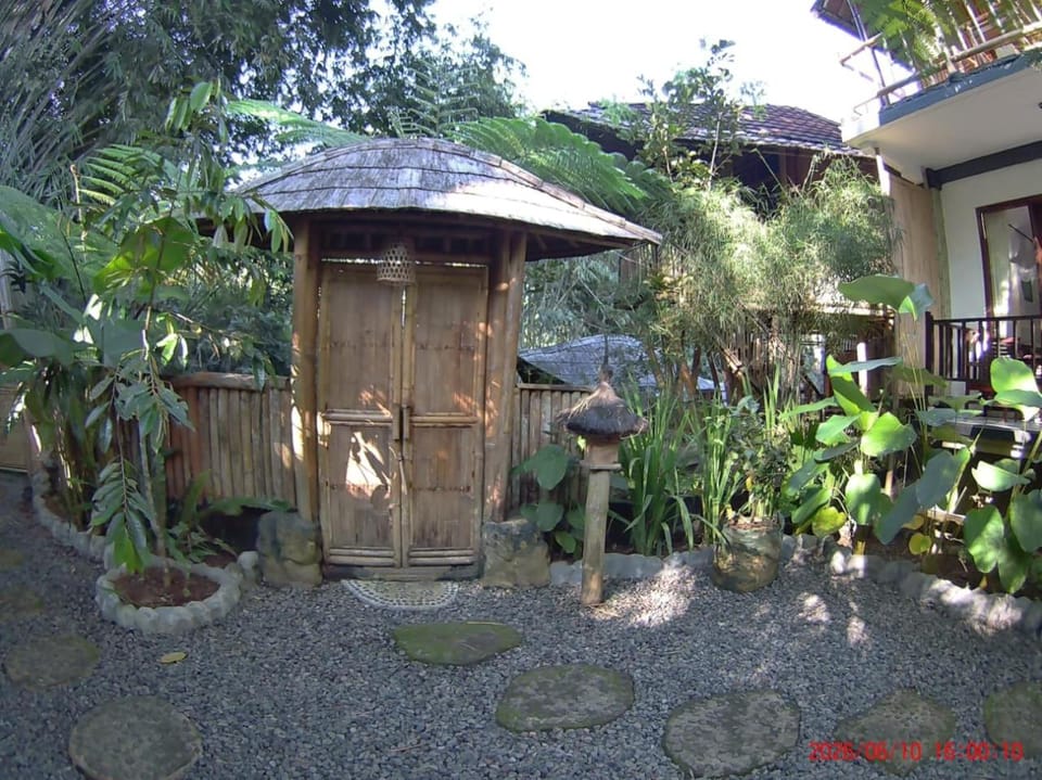 EcoBamboohouse salacca Country House in Karangasem Regency