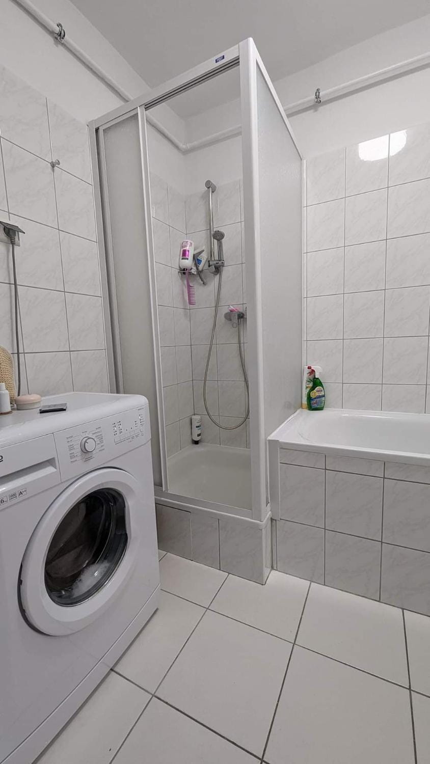 Shower, Bathroom, washing machine