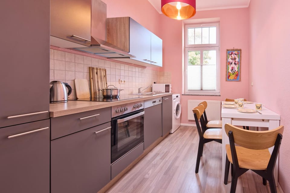 Kitchen or kitchenette, stove