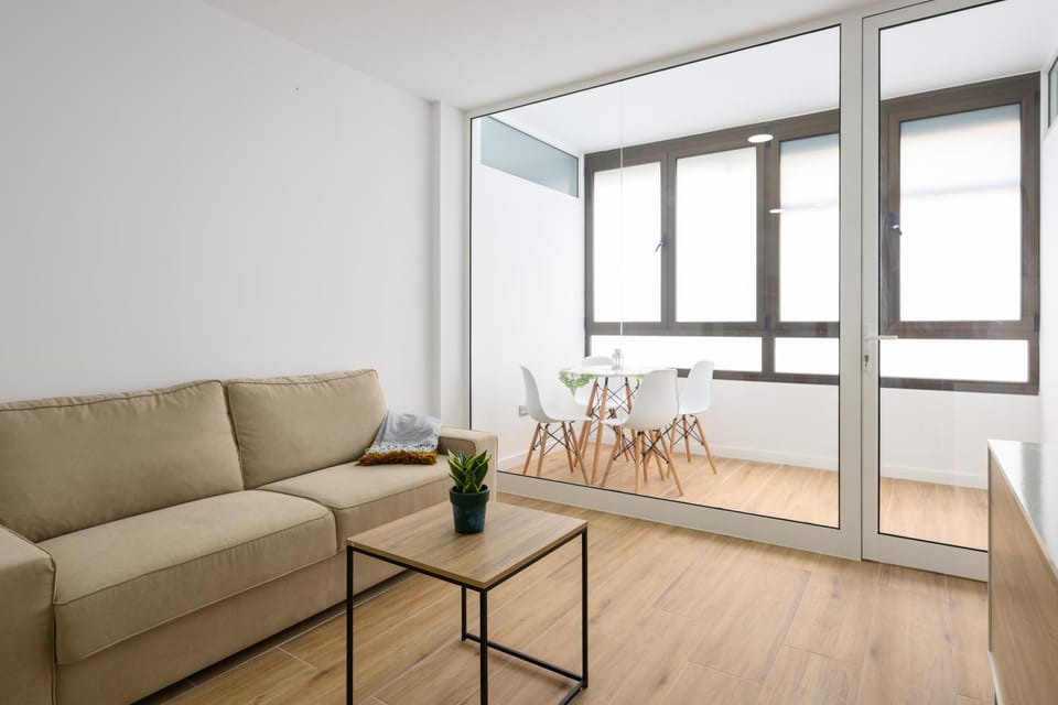 Balcony/Terrace, Living room, Seating area, Dining area