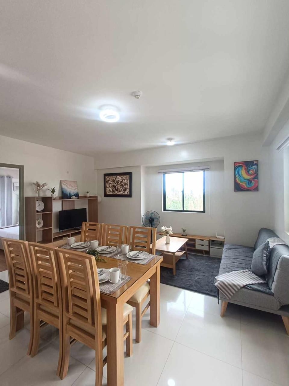 Living room, Dining area