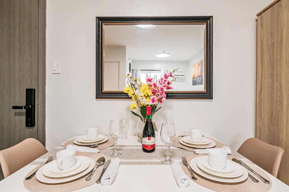 Dining area, Dinner