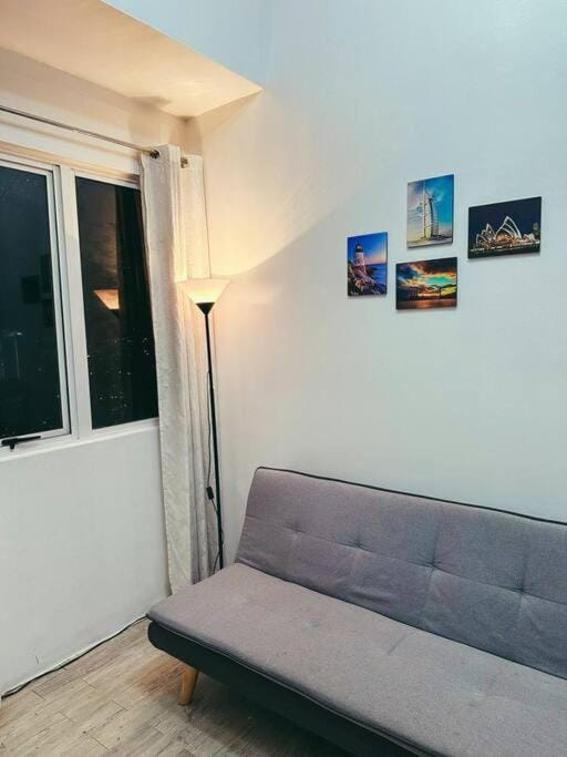 Condo unit in Manda near Edsa, Shangrila, Megamall Apartment in Mandaluyong