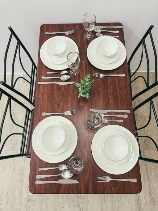 Condo unit in Manda near Edsa, Shangrila, Megamall Apartment in Mandaluyong