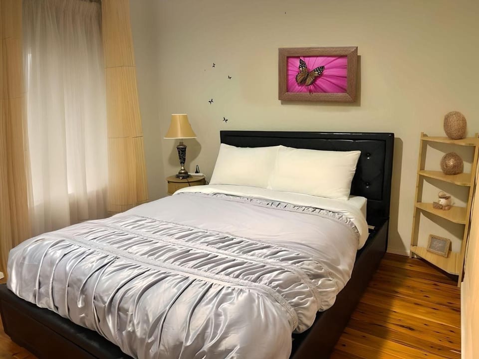 Cheerful 4 Bedrooms With Free Parking House in Sydney