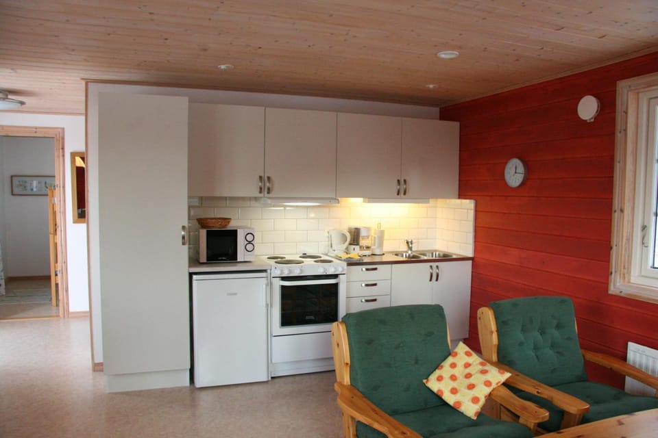 Shower, Toilet, Patio, Nearby landmark, Natural landscape, TV and multimedia, Kitchen or kitchenette, Living room, Bedroom