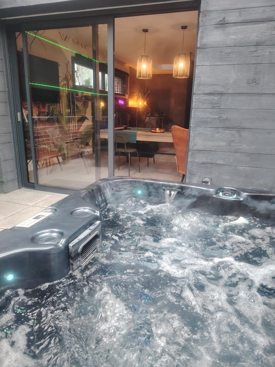 Hot Tub