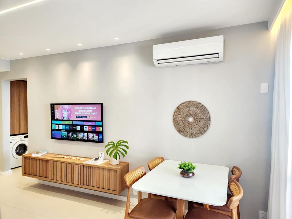 Living room, air conditioner