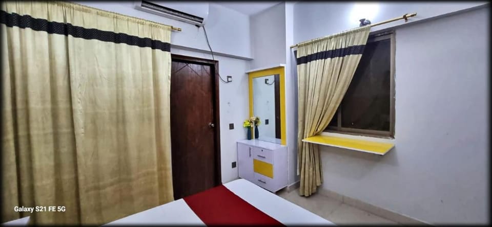 Studio Apartment- New Project -Furnished-Pick & Drop Apartment in Karachi