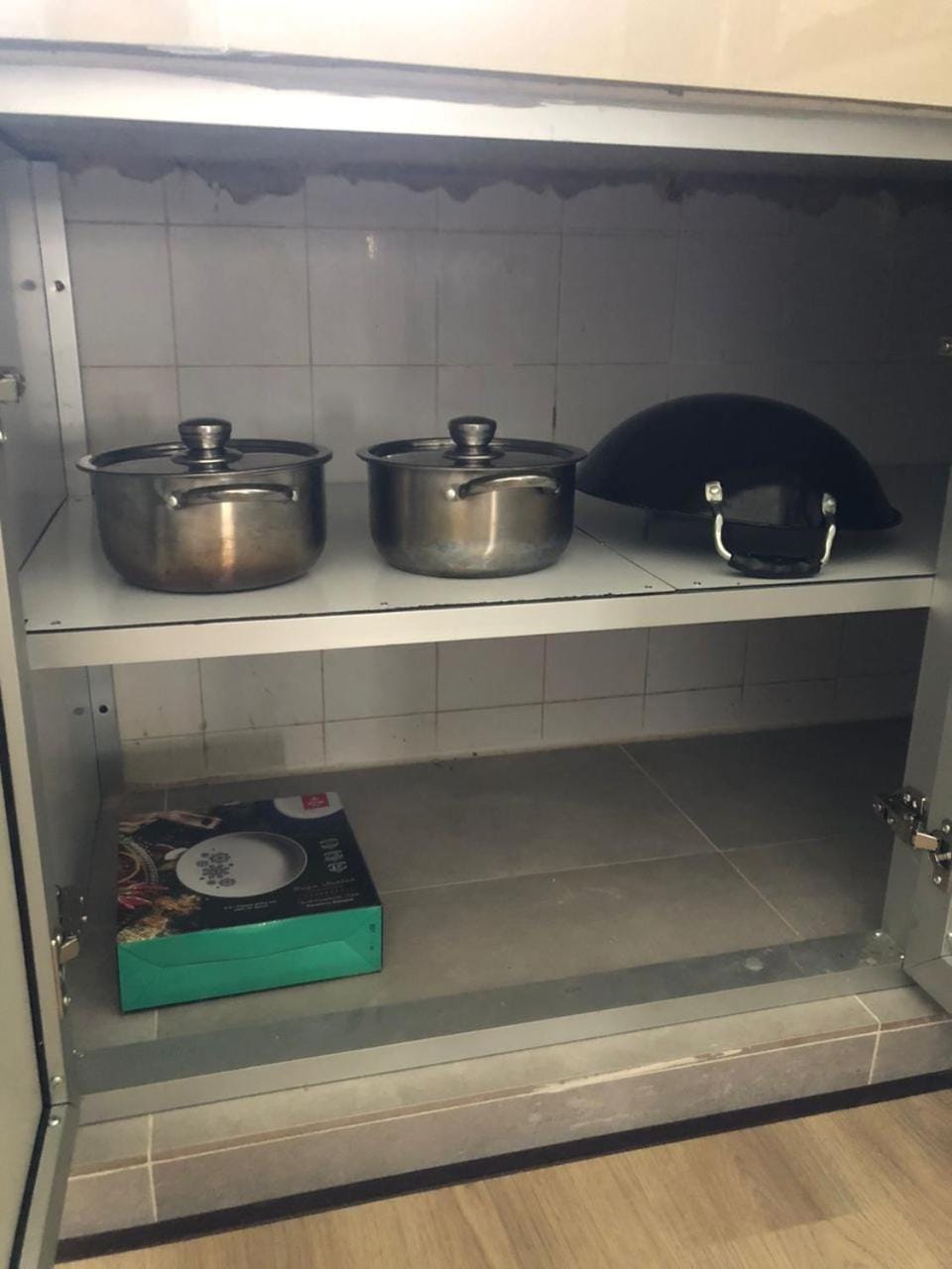 Kitchen or kitchenette, kitchen