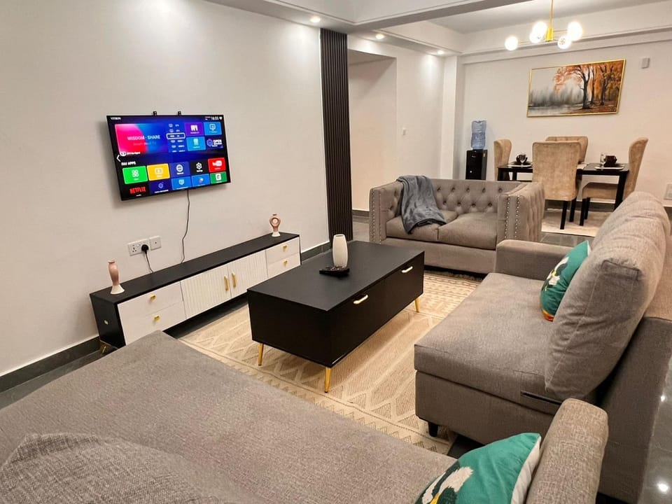 Cozy 3Bedroom-Riverside Drive Nairobi Apartment in Nairobi