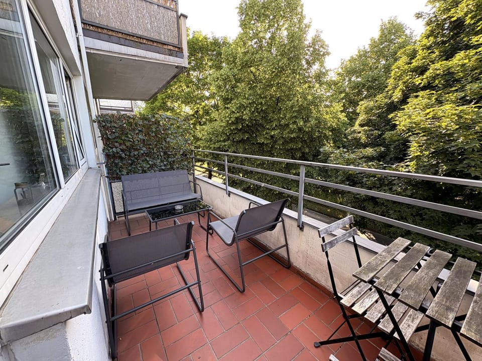 Spring, Balcony/Terrace, Dining area