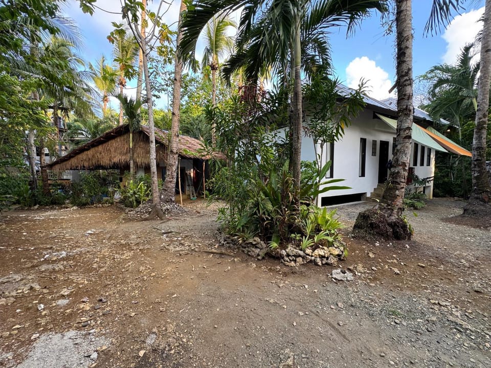 Nutmeg Cottage SIARGAO 2BR exclusive whole house House in General Luna