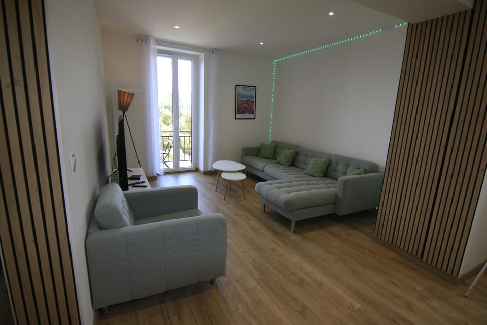 Le Marteley T4 Apartment in Évian-les-Bains