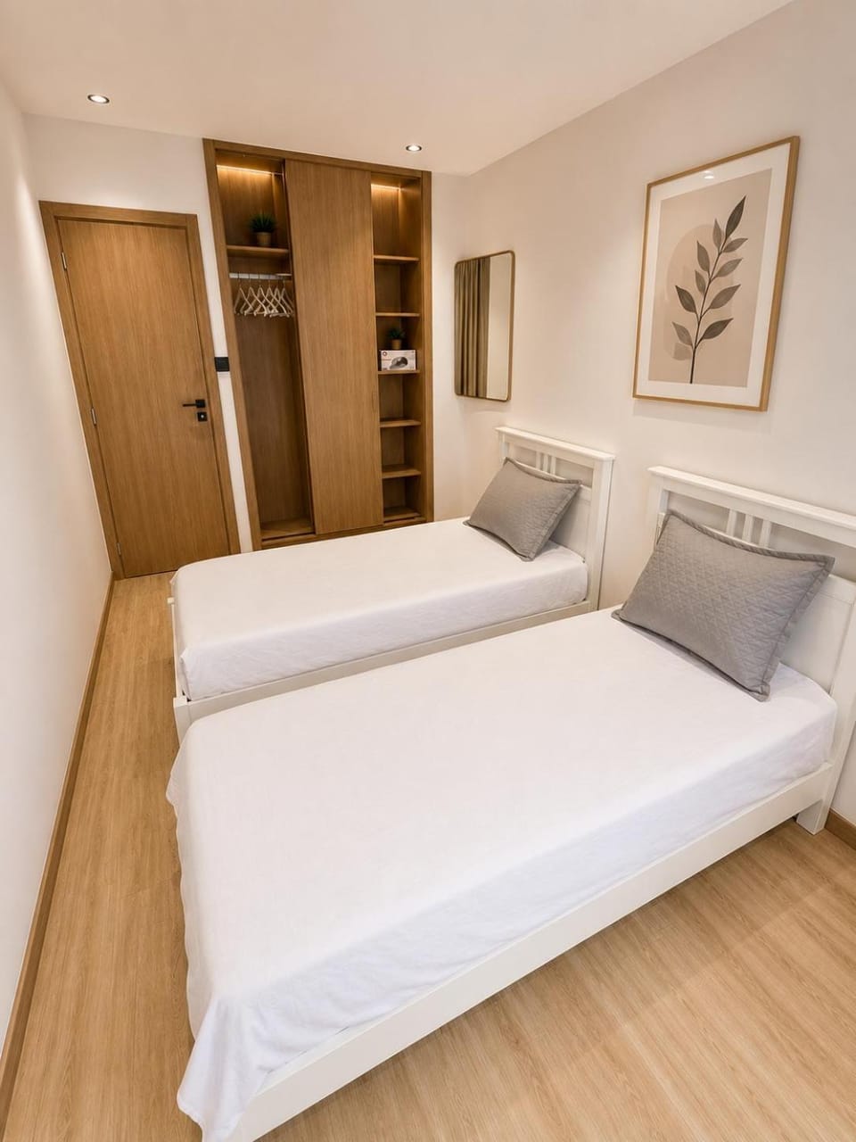 Bed, bunk bed, air conditioner, air conditioner