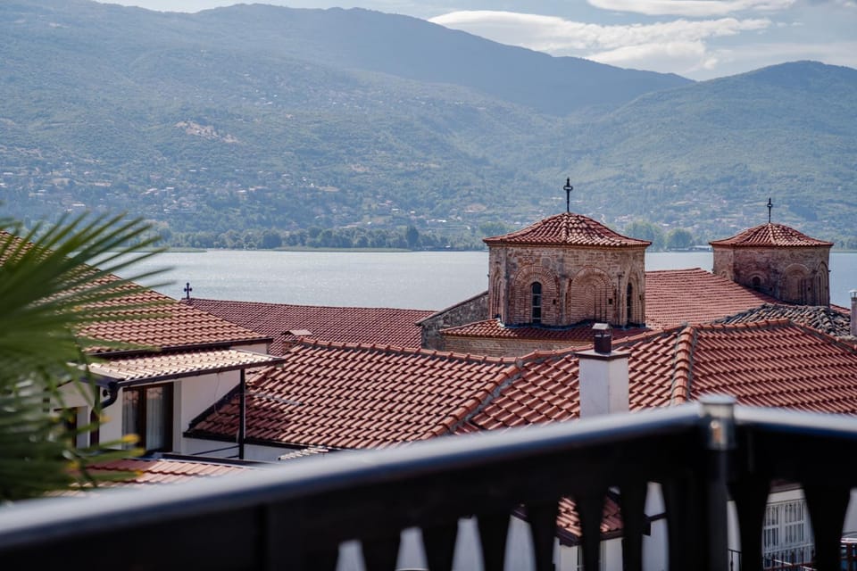 Nearby landmark, Natural landscape, Lake view, Mountain view
